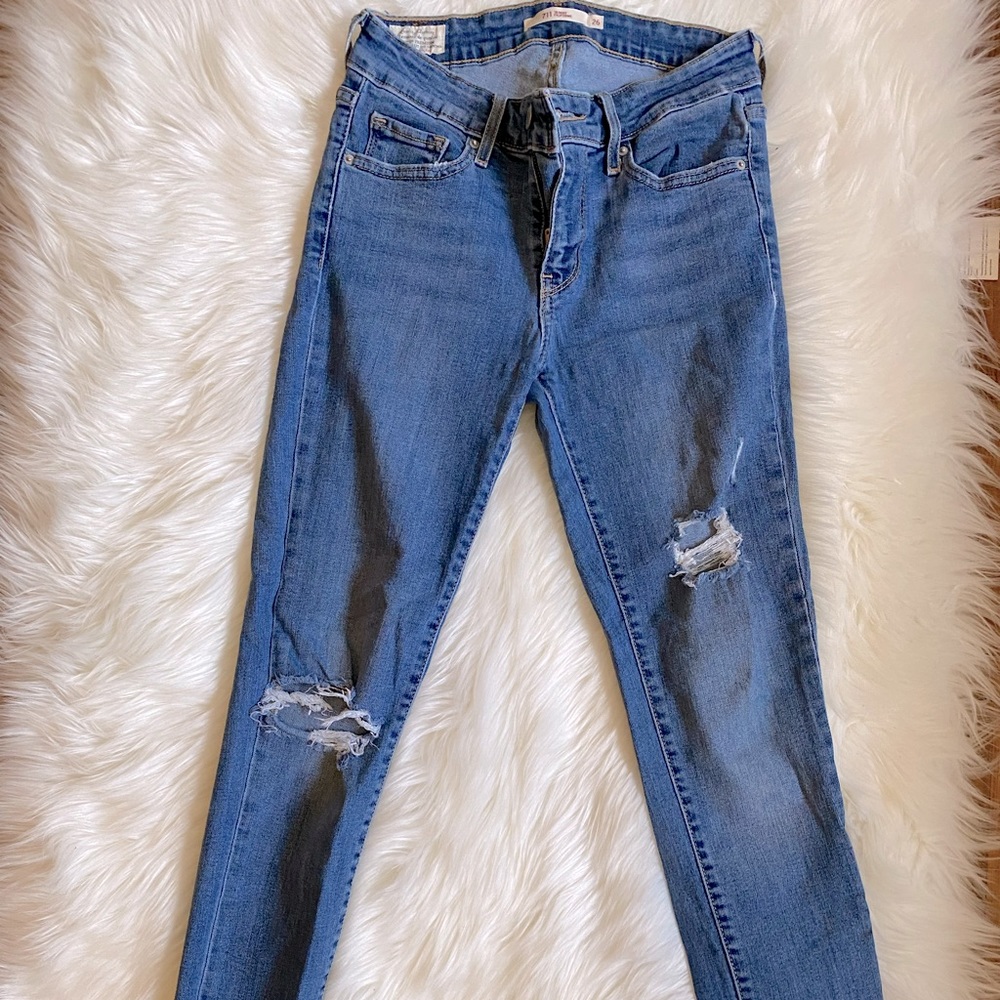 Levis 711 Skinny Jeans